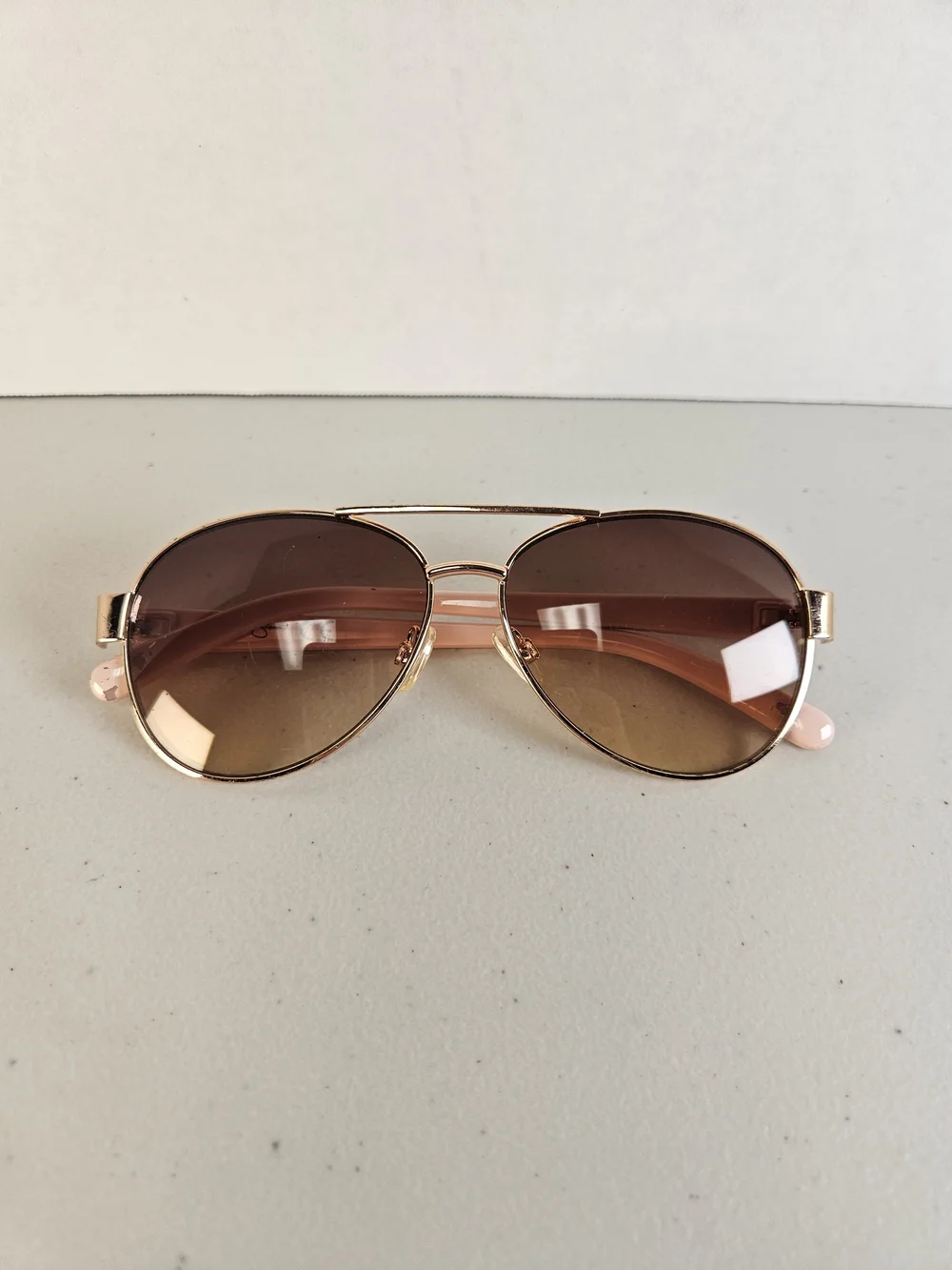 Jessica Simpson Gold Frame Brown to Pink Gradient Aviator Sunglasses
